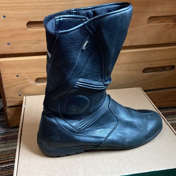 Men's Waterproof Leather Motorcycle Boots - Picture 4 of 9